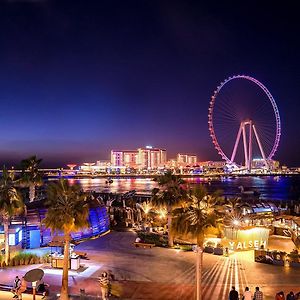 Arabian Nights Beach Hostel